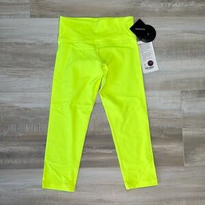 lululemon Athletica Wunder Under Crop, size 4 NWT